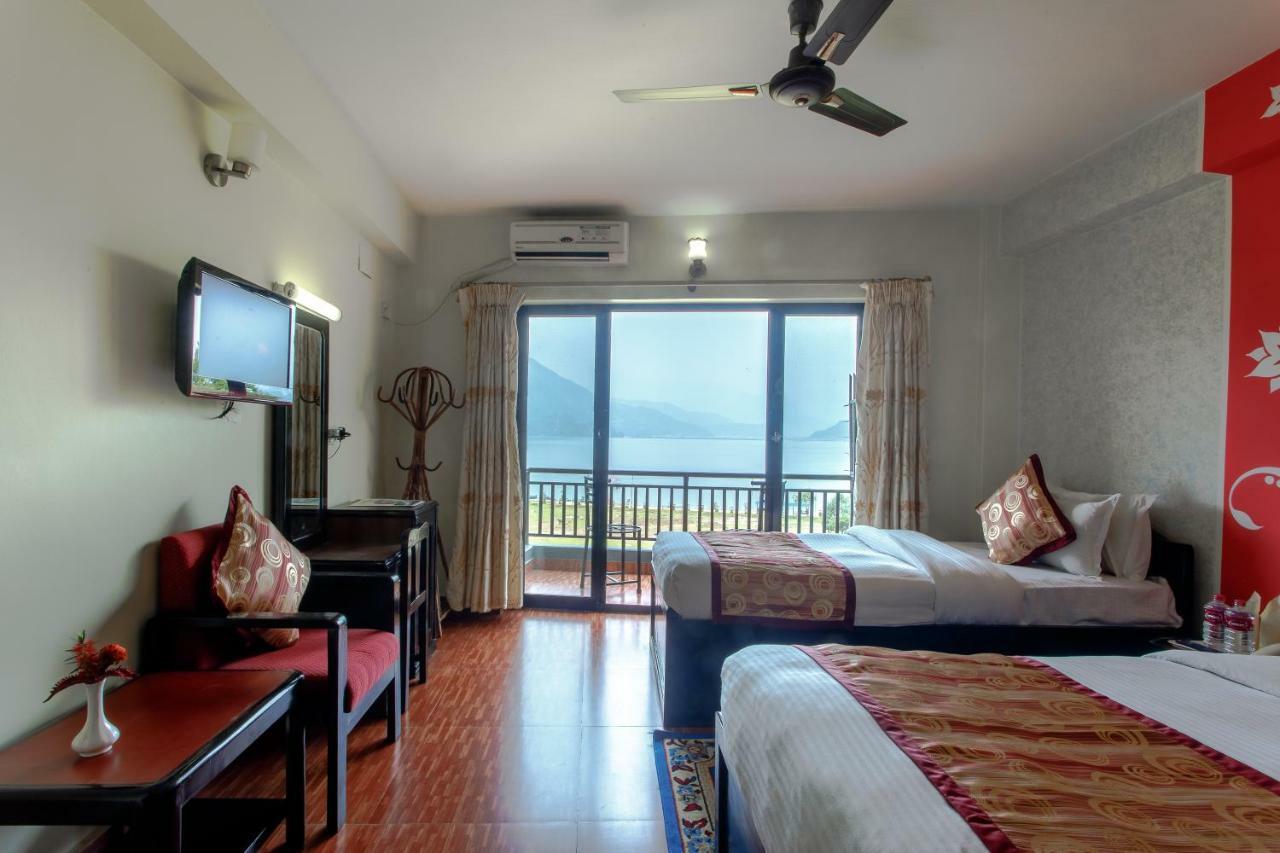 Hotel Peace Plaza Pokhara Zewnętrze zdjęcie