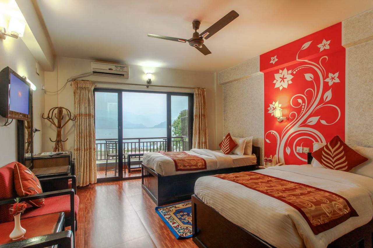 Hotel Peace Plaza Pokhara Zewnętrze zdjęcie