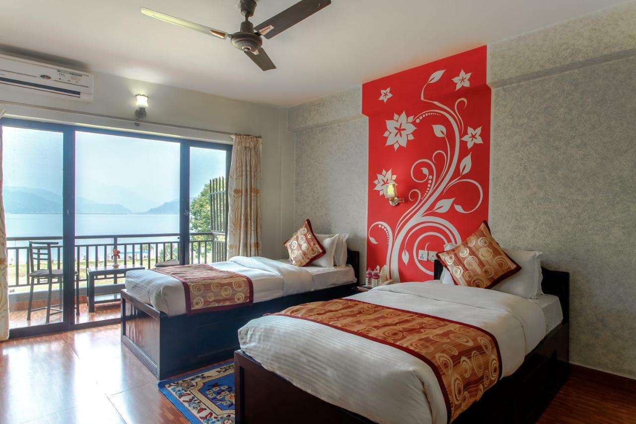 Hotel Peace Plaza Pokhara Zewnętrze zdjęcie