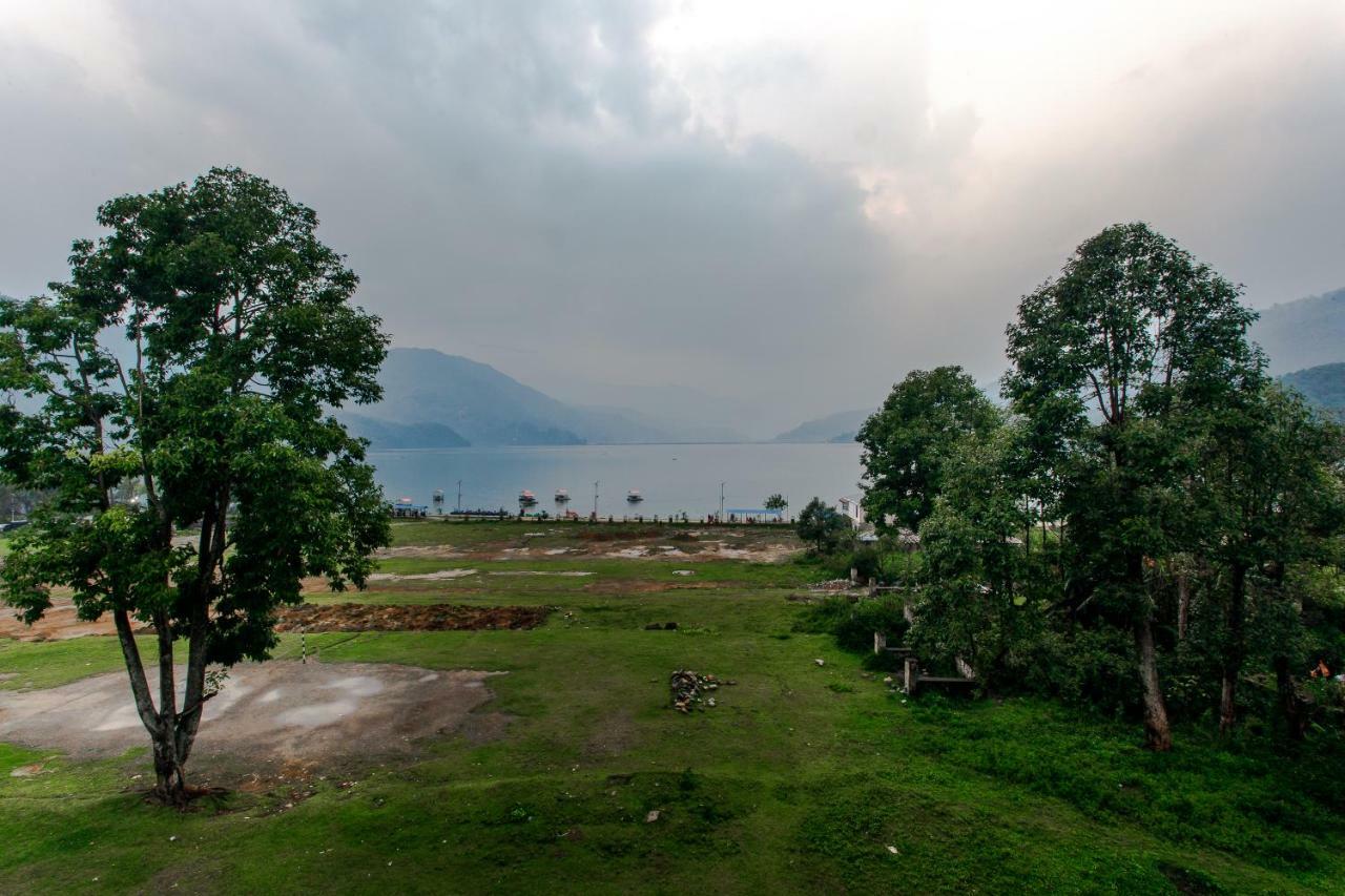 Hotel Peace Plaza Pokhara Zewnętrze zdjęcie