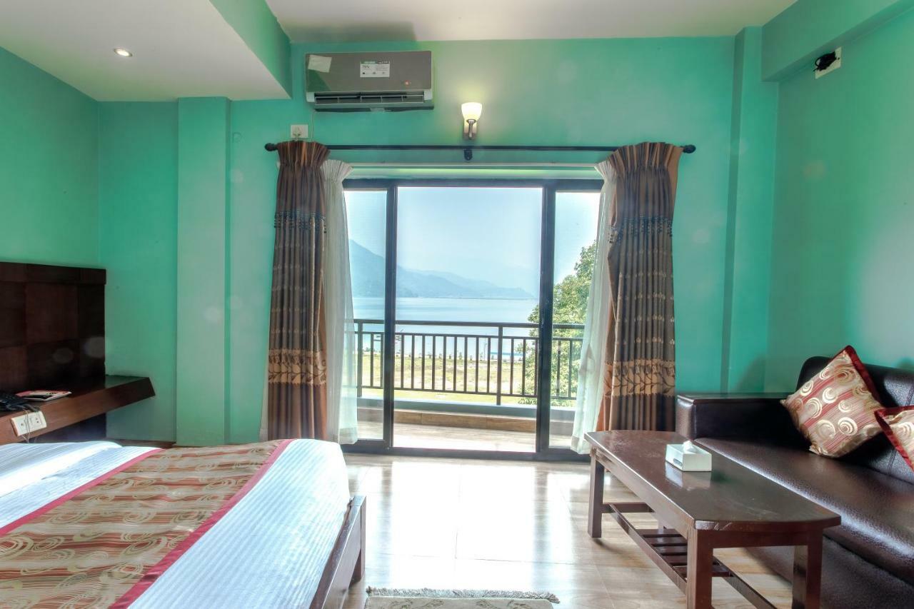 Hotel Peace Plaza Pokhara Zewnętrze zdjęcie