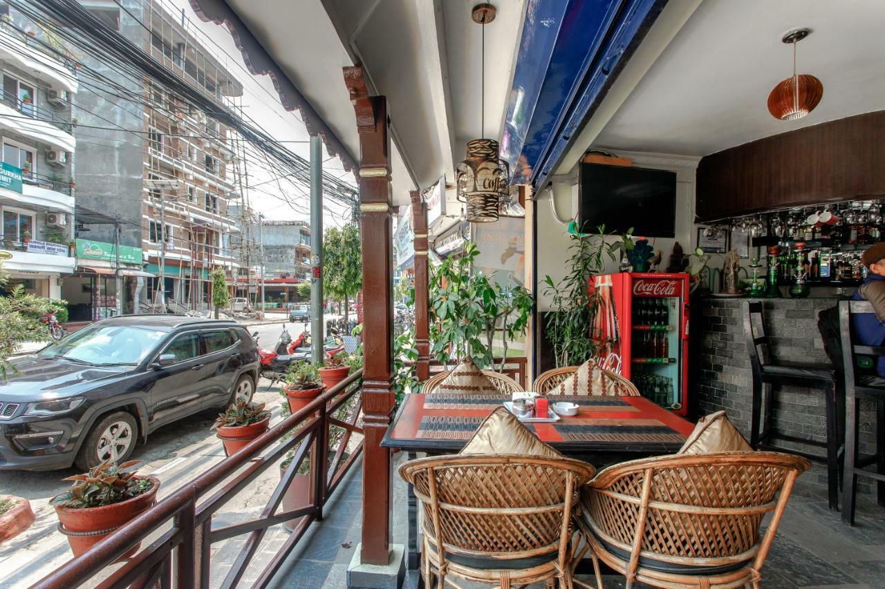 Hotel Peace Plaza Pokhara Zewnętrze zdjęcie