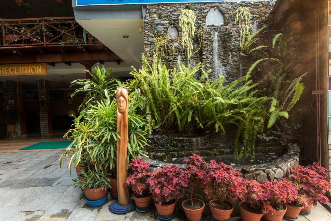 Hotel Peace Plaza Pokhara Zewnętrze zdjęcie