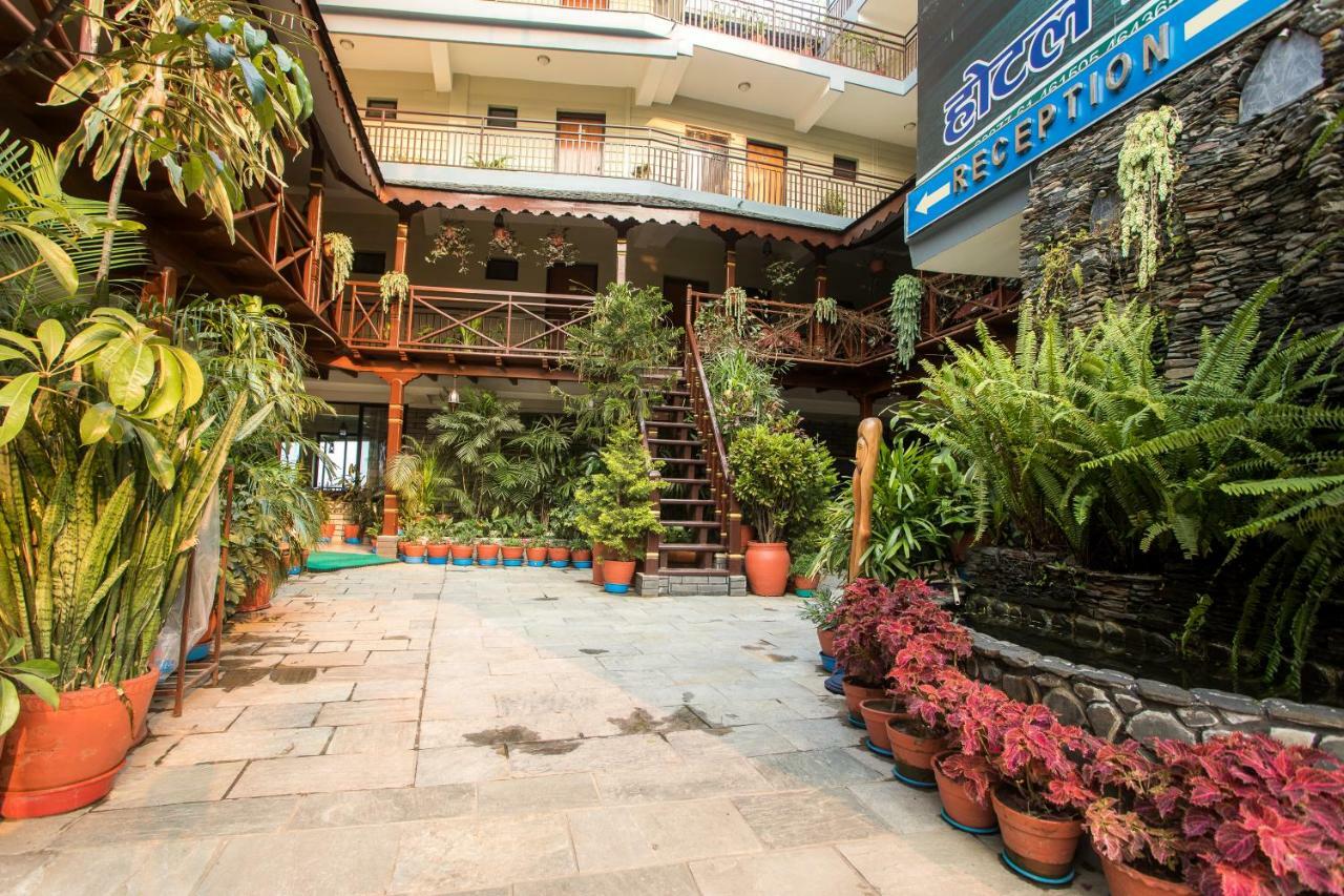 Hotel Peace Plaza Pokhara Zewnętrze zdjęcie